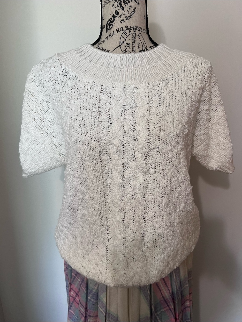 Vintage Greenwich Square Short Sleeve Cable Knit Sweater Cream White Medium